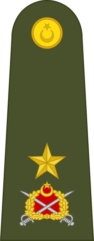 Kara Kuvvetleri Tuğgeneral rütbe işareti